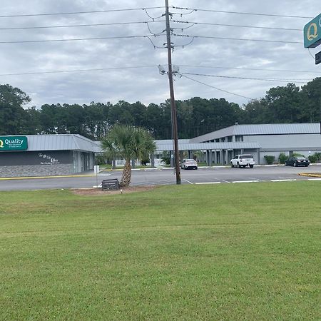Quality Inn & Suites Hardeeville - Savannah North Exterior photo